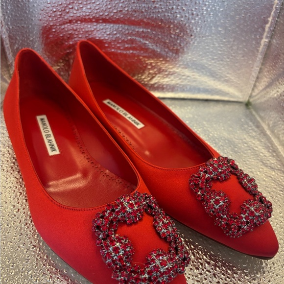 Manolo Blahnik Scarlet Flats with Crystal Buckle - Picture 3 of 8